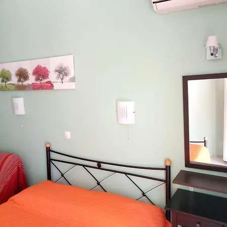 Xenon Christina Apartment
