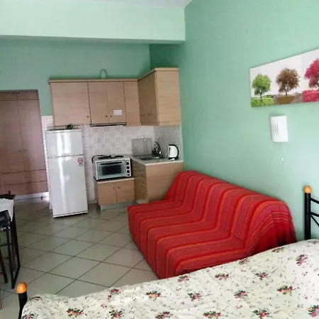 Xenon Christina * Vivári